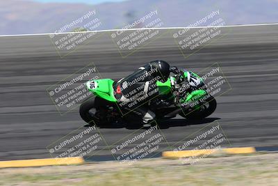 media/Apr-05-2024-Apex Assassins-CVMA Friday Practice (Fri) [[ee2ef04f2b]]/3-Racer 2/Session 3 (Bowl Speed Pans)/